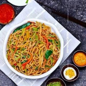 Flavours Special veg Noodles 