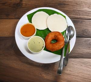 2 idli and 1 vada
