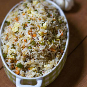 Veg Hot Chili Garlic Fried Rice (serves 2-3)
