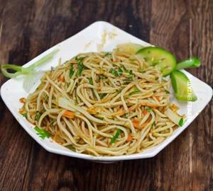 Chilli Garlic Noodles Box