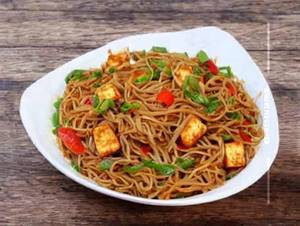 Paneer noodle (Serve 2 Person)