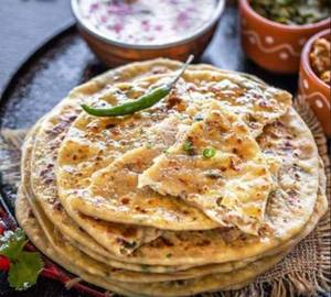 Dhaba style Paneer Paratha