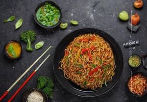 Schezwan Veg Noodles