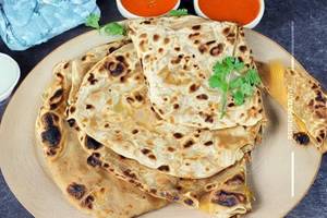 Mix Veg Paratha