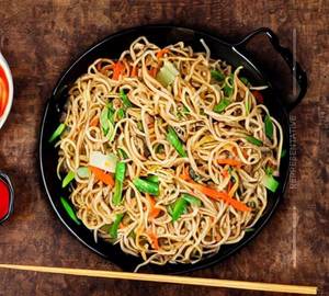 Hakka Noodles Box
