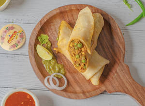 Veg Frankie/roll