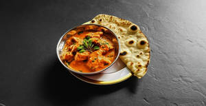 Butter Chicken + 4 Tandoori Roti+ Salad