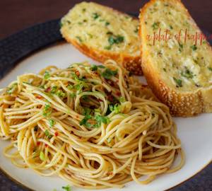 Aglio Olio Spaghetti
