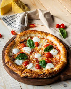 Margherita Magic Pizza