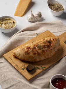 Mushroom Truffle Garlic Bread (200gm)