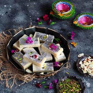 Khoya Burfi [o]