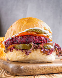Grilled Beetroot Quinoa Burger