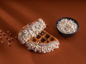 White Chocochip Waffle