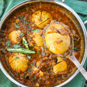 Egg Masala [4 Eggs]