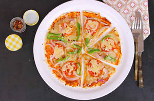 Onion Capsicum Pizza