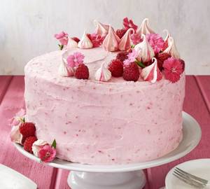 Strawberry Fresh Fruit Cake