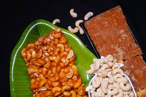 Cashew Chikki [100 Grams]