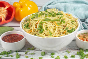 Hakka Noodles