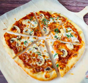 Onion, Mushroom Pizza