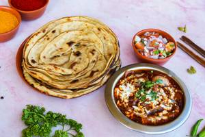 Paneer Do Pyaja+ Lachha Paratha [2Pcs]+ Salad