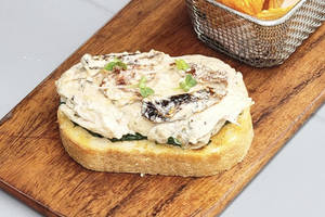 Tuscan Chicken Sandwich