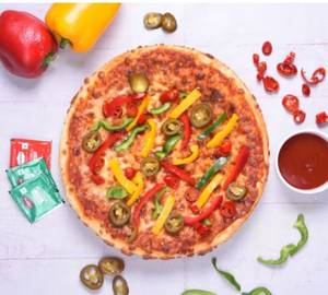 Garden fresh pizza