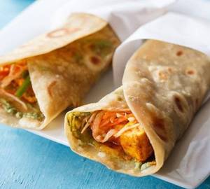 Chilli Garlic Paneer Roll