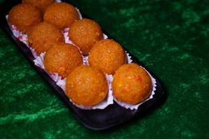 Motichoor laddu                         