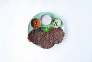 Menthya Soppina Red Rice Akki Roti
