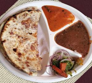 Gobi Paratha Thali(with choice of 2 veg.)