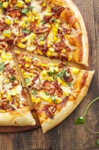 Zesty Corn Pizza