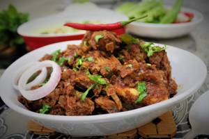 Spicy honey mutton