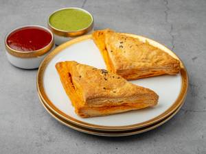 Schezwan Paneer Puff