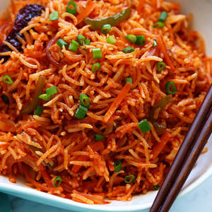 Veg Schezwan Fried Rice (750ml Box)