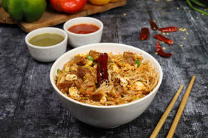 Schezwan Mutton Fried Noodles
