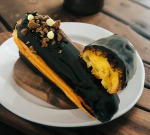 French Choux Pastry Chocolate Eclair