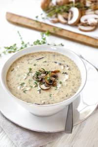 Creamy chicken mushroom soup