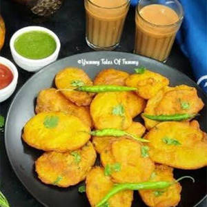 Aaloo Pakodi 300G with Tea medium