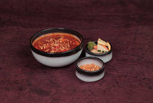 Hot Garlic Sauce Vegetable Sauce