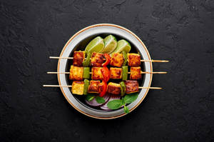 Lehsuni Paneer Tikka {8 Pcs}