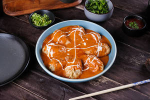 Butter Masala Gravy Paneer Momo