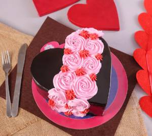 Chocolate Floral Heart Shape Cake  500grams