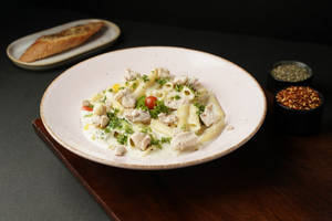 Non-veg Alfredo Pasta