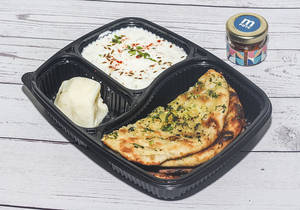 Gobhi Paratha / 2pcs
