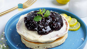 Lemon Cream Cheese And Blueberry Pancakes (2 Pc)
