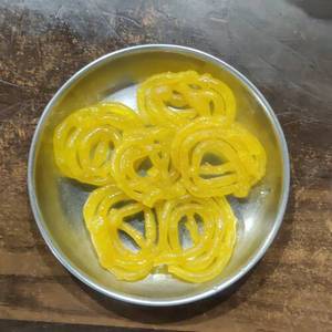 Jalebi (100 Gm)