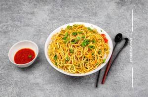 Schezwan Egg Hakka Noodles 