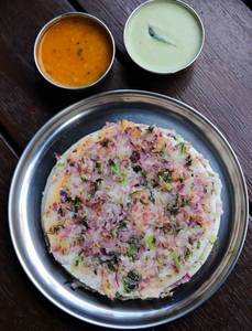 Onion Uttapam