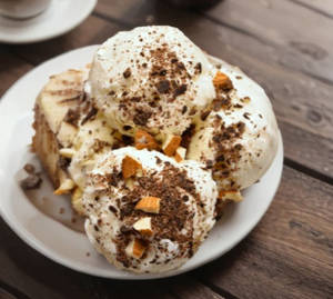 Chocolate Almond Sundae