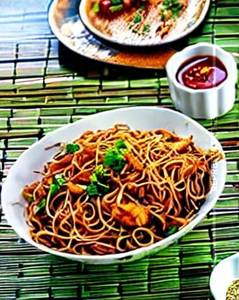 Chicken Schezwan Hakka Noodles
